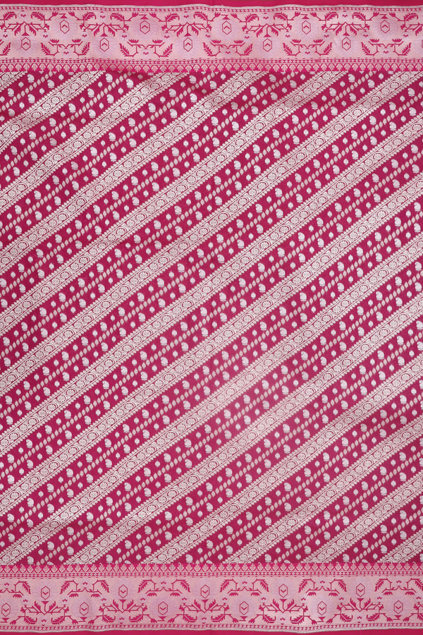 Banarasi Silk Saree In Berry Purple With Diagonal Design