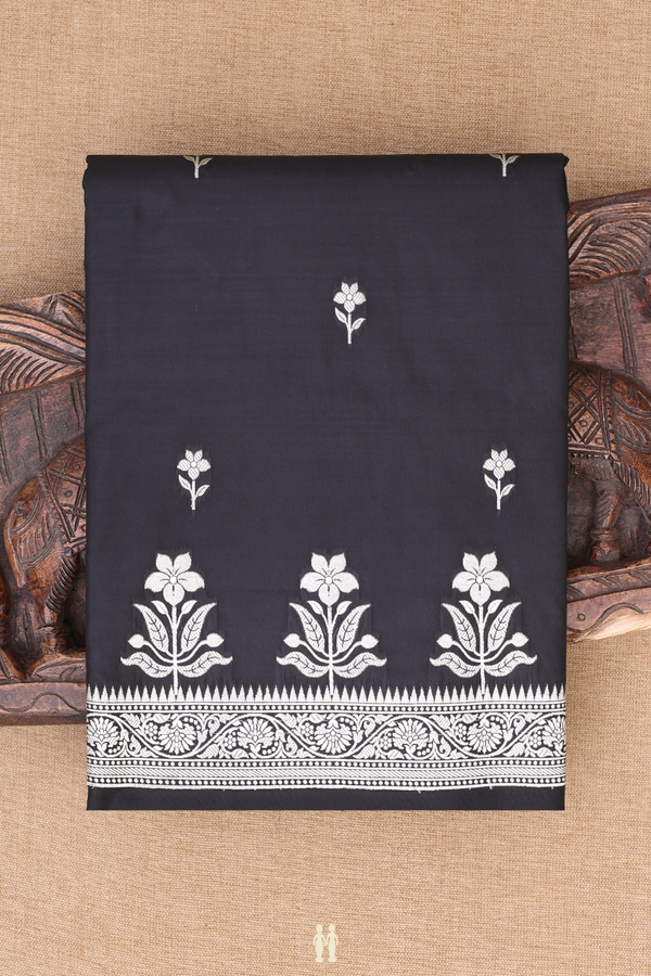 Banarasi Silk Saree In Black With Floral Buttas