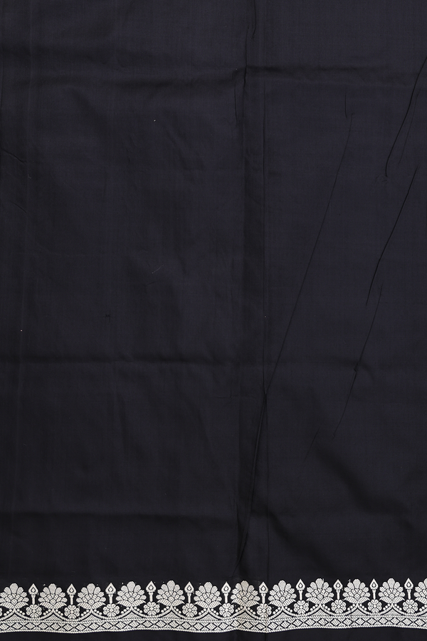 Banarasi Silk Saree In Black With Zari Buttas