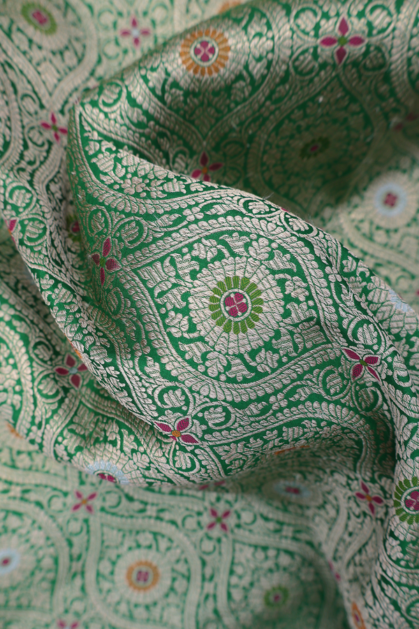 Banarasi Silk Saree In Bold Green With Allover Ogee Design