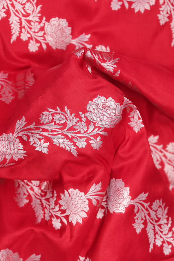 Banarasi Silk Saree In Chilli Red With Floral Design