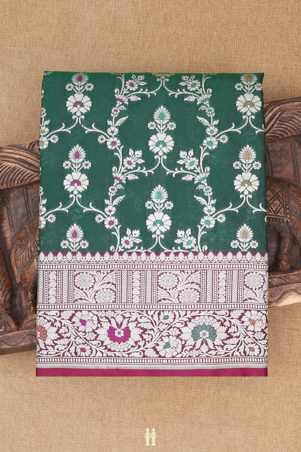 Banarasi Silk Saree In Forest Green With Floral Design