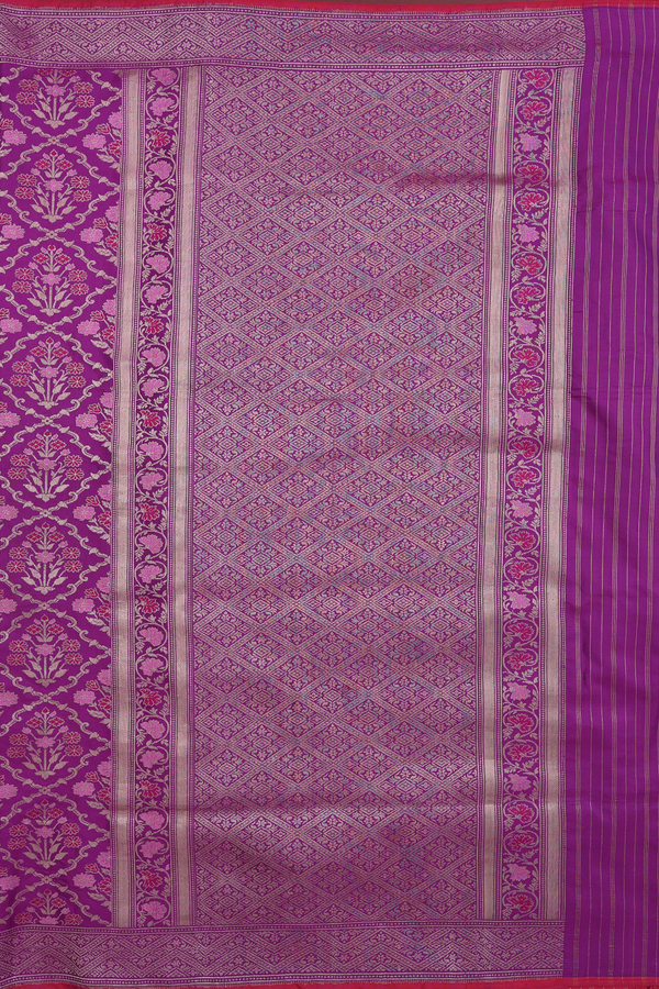 Banarasi Silk Saree In Grape Purple With Diamond Design