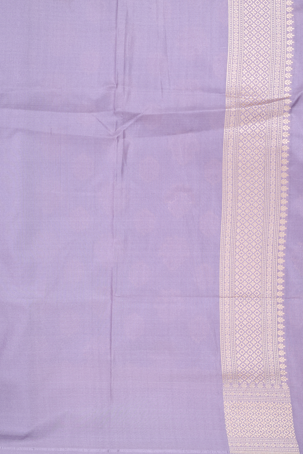 Banarasi Silk Saree In Light Purple With Floral Buttas