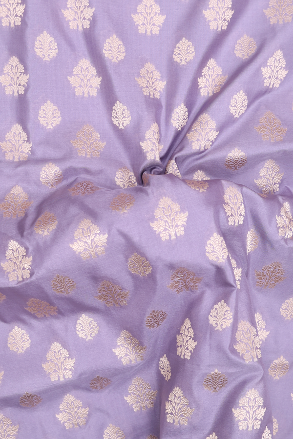 Banarasi Silk Saree In Light Purple With Floral Buttas