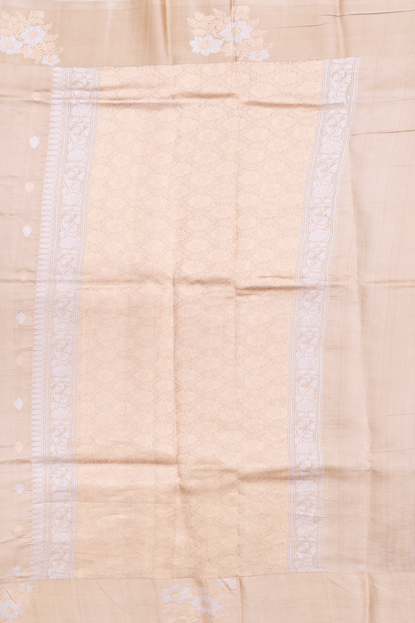 Banarasi Silk Saree In Pastel Brown With Zari Buttas