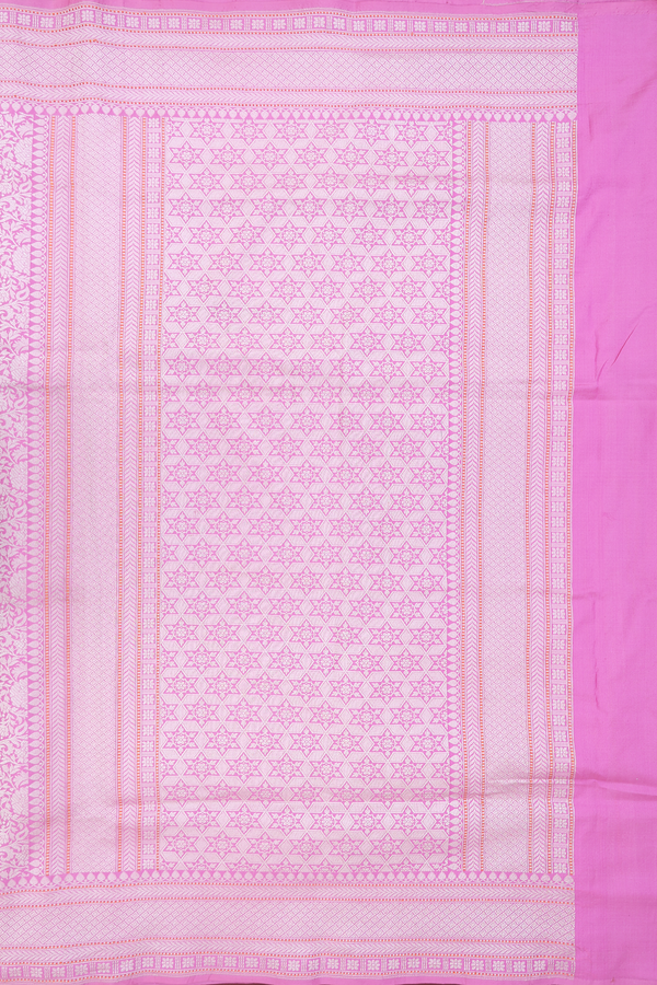 Banarasi Silk Saree In Pink With Floral Design