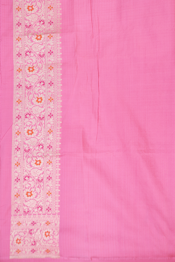 Banarasi Silk Saree In Pink With Floral Design
