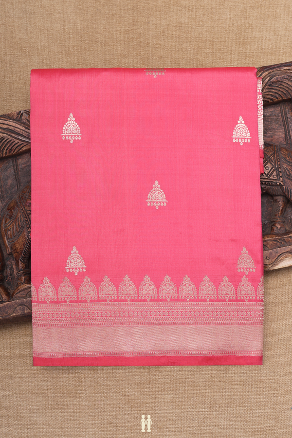Banarasi Silk Saree In Pink With Zari Buttas