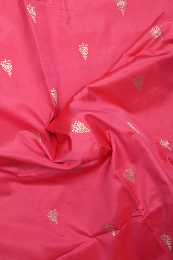 Banarasi Silk Saree In Pink With Zari Buttas