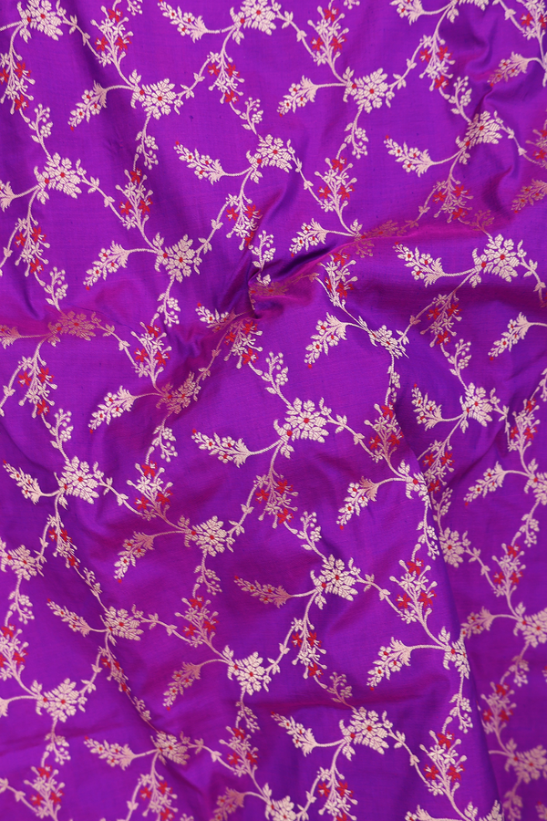 Banarasi Silk Saree In Purple With Floral Design