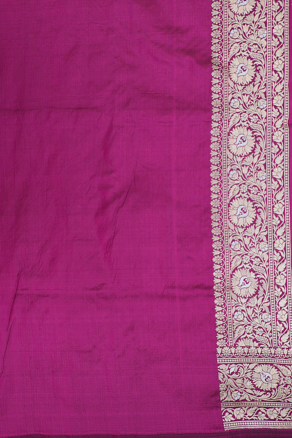 Banarasi Silk Saree In Purple With Ogee Design