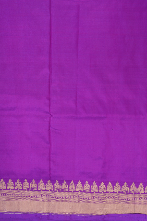 Banarasi Silk Saree In Purple With Zari Buttas