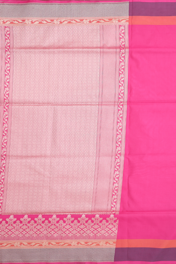 Banarasi Silk Saree In Pink With Diagonal Design