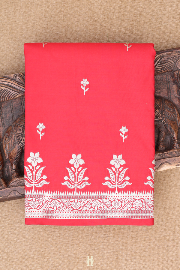 Banarasi Silk Saree In Scarlet Red With Floral Buttas