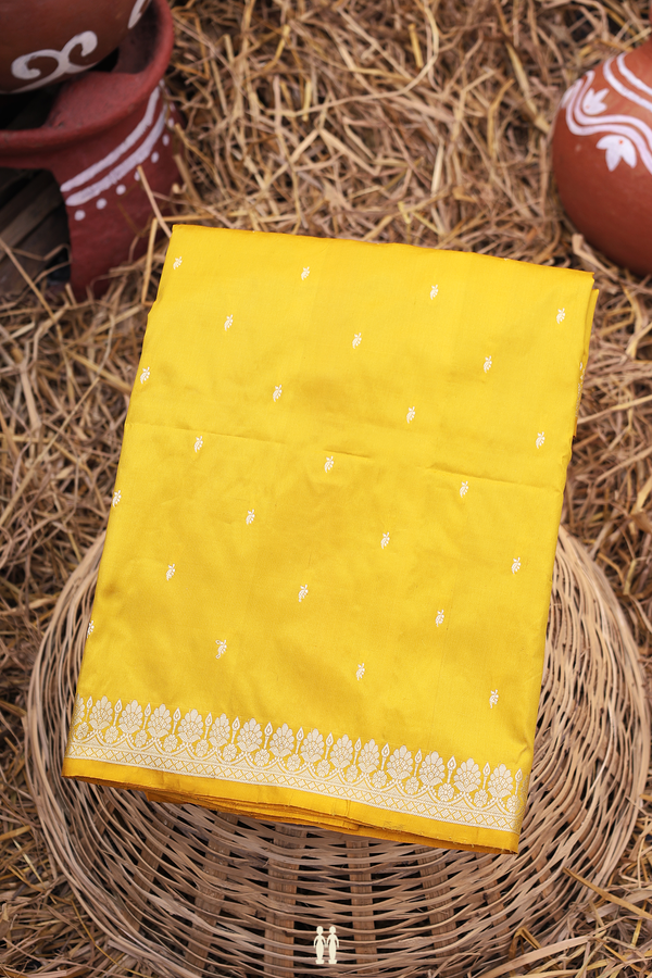 Banarasi Silk Saree In Yellow With Zari Buttas