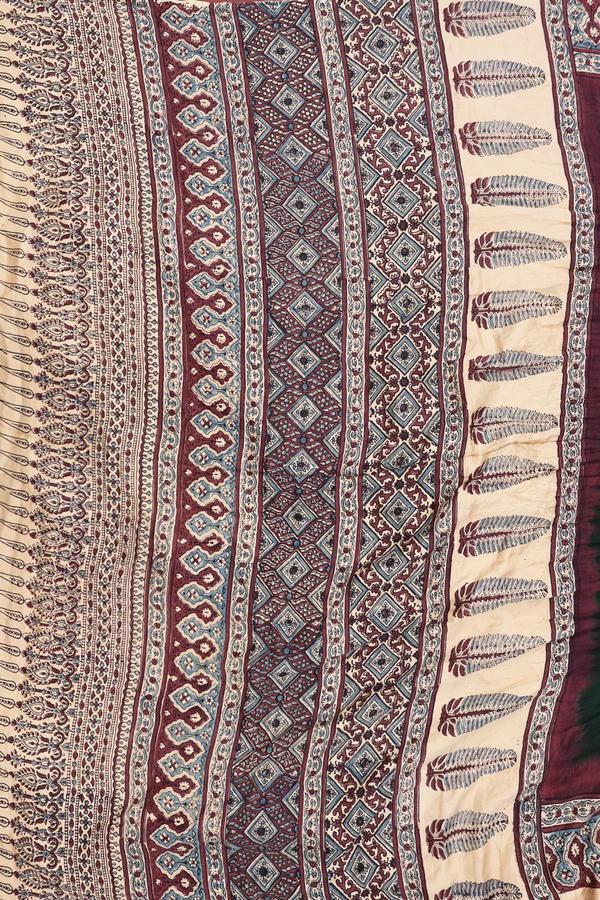 Bandhani Silk Saree In Bottle Green With Tie And Dye Design