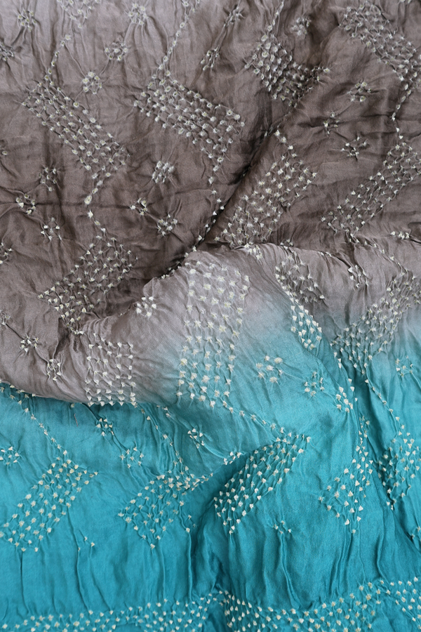 Bandhani Silk Saree In Grey And Green With Tie And Dye Design