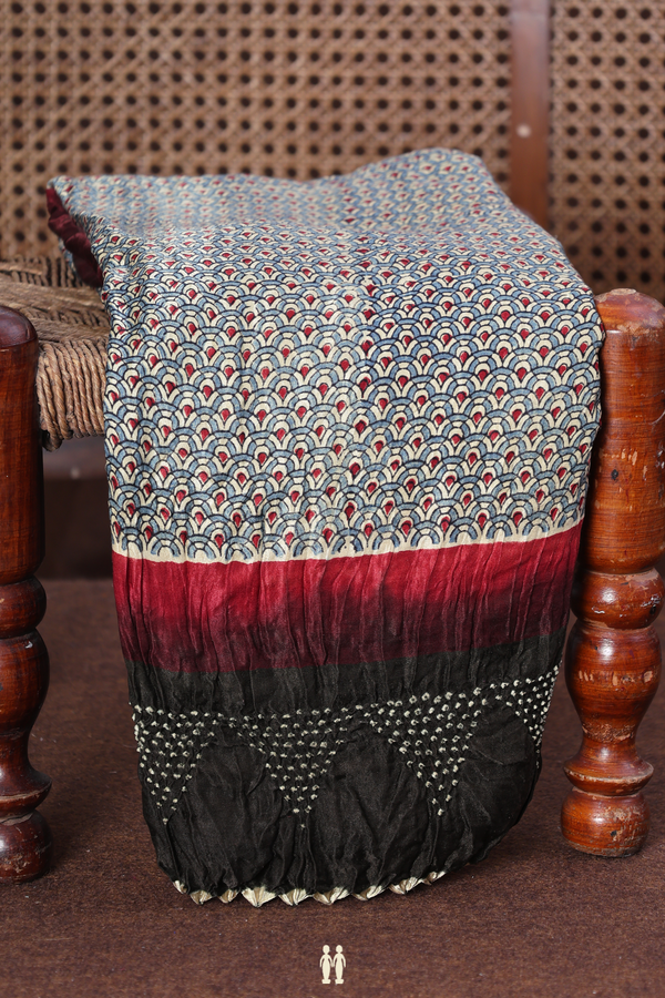 Bandhani Silk Saree In Multicolor With Scallop Design