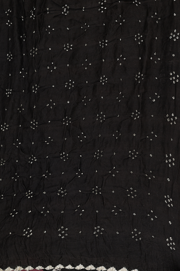 Bandhani Silk Saree In Multicolor With Scallop Design