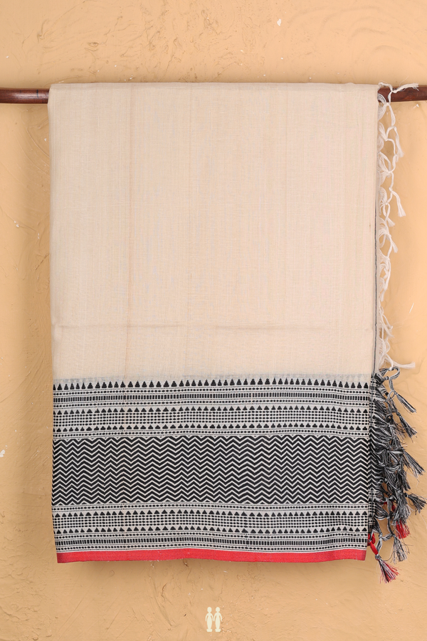 Tussar Saree In Cream Color With Threadwork Border