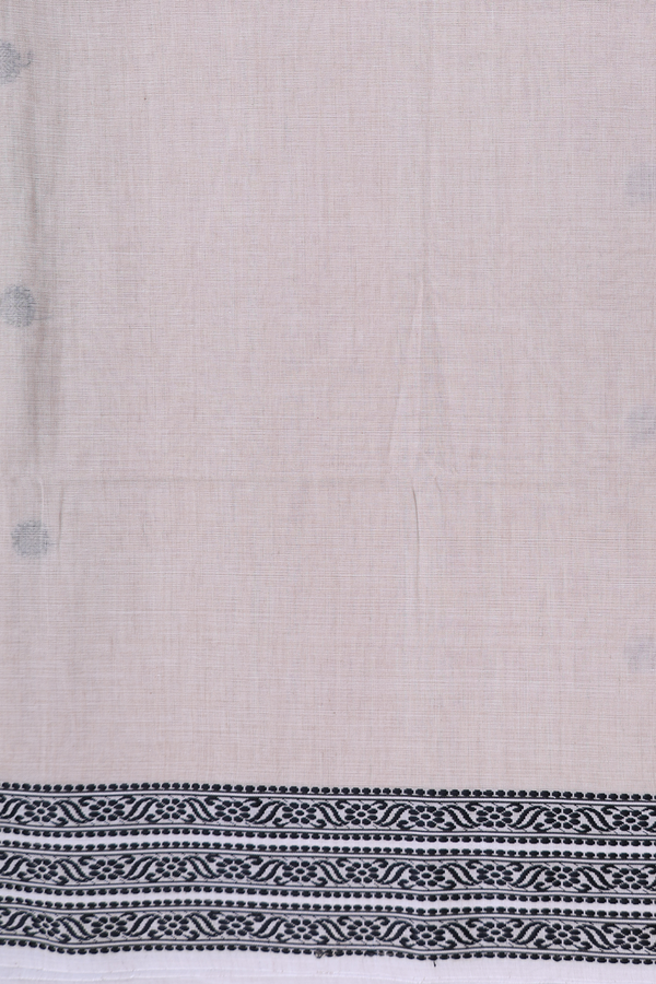 Bengal Cotton Saree In Beige With Threadwork Buttas