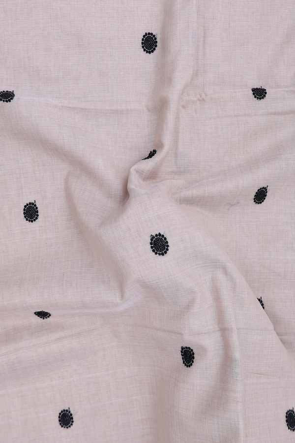 Bengal Cotton Saree In Beige With Threadwork Buttas