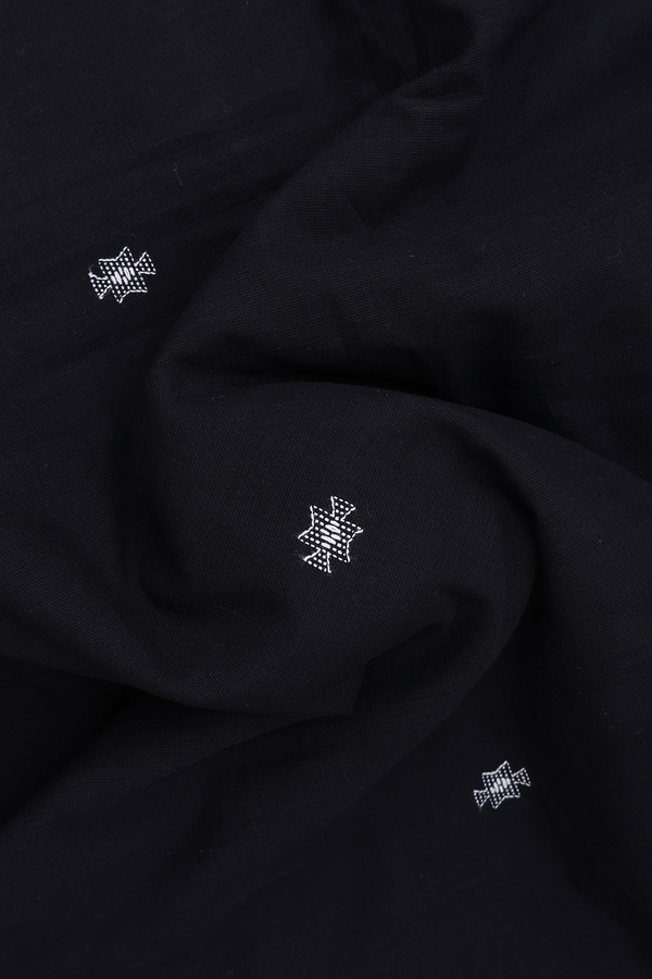 Bengal Cotton Saree In Black With Threadwork Buttas
