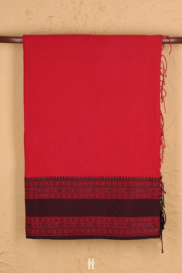Bengal Cotton Saree In Chilli Red With Threadwork Border