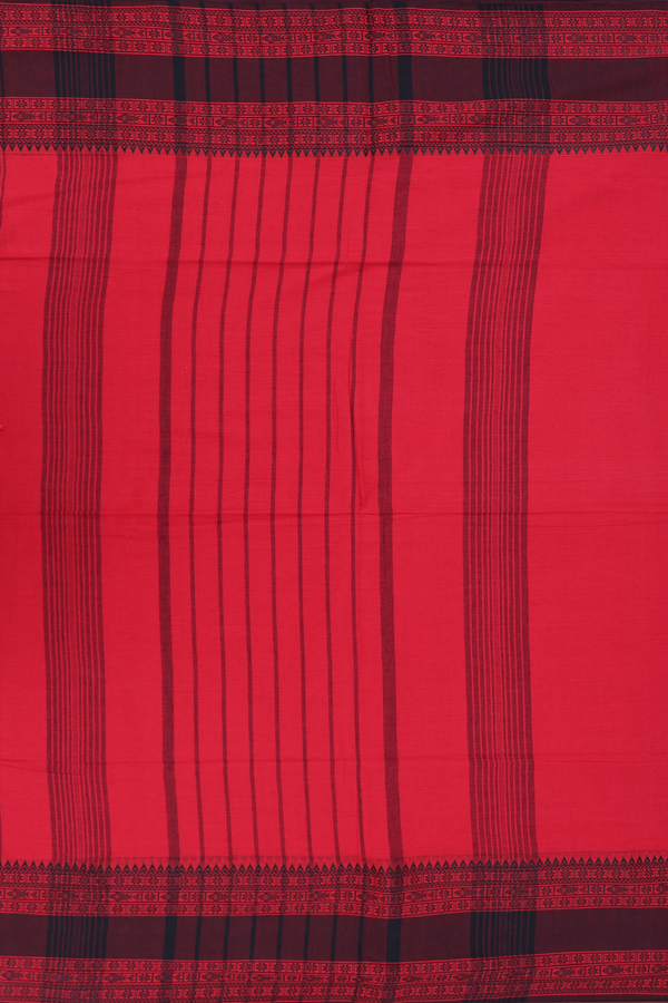 Bengal Cotton Saree In Chilli Red With Threadwork Border