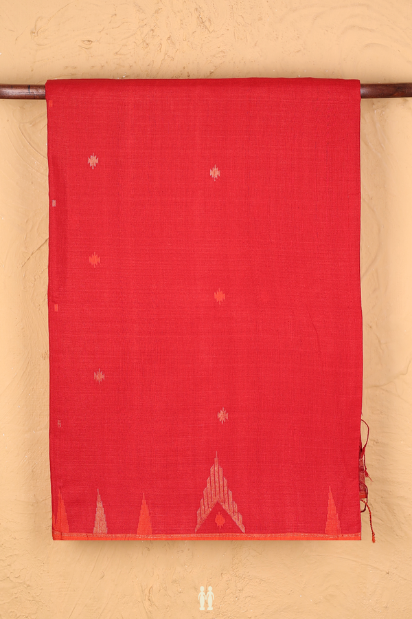 Bengal Cotton Saree In Chilli Red With Threadwork Buttas