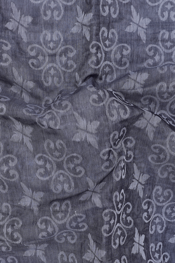 Bengal Cotton Saree In Grey With Allover Design