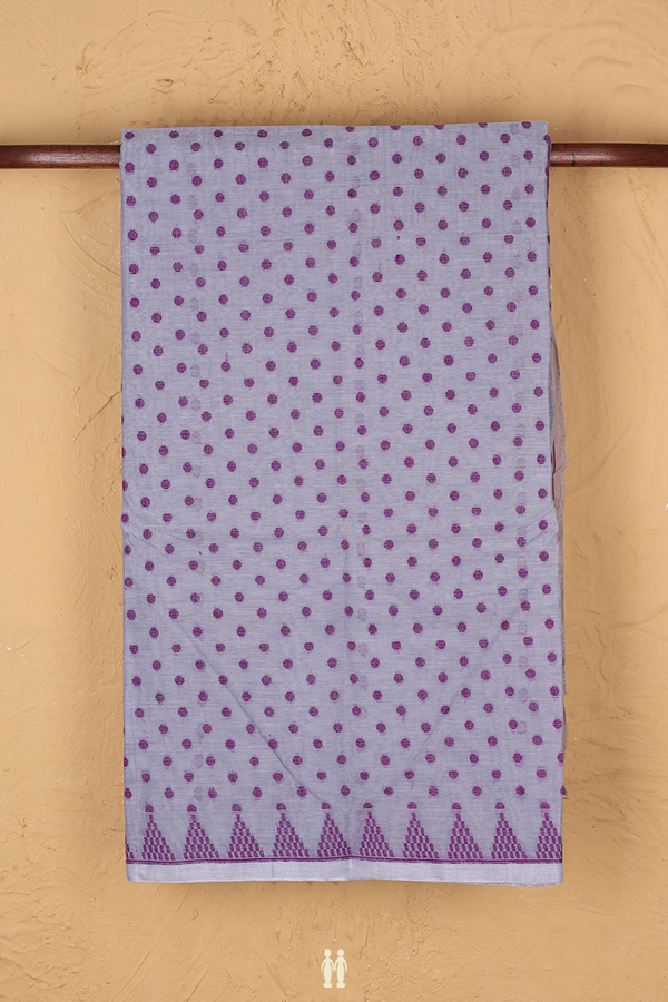 Bengal Cotton Saree In Grey With Threadwork Buttas