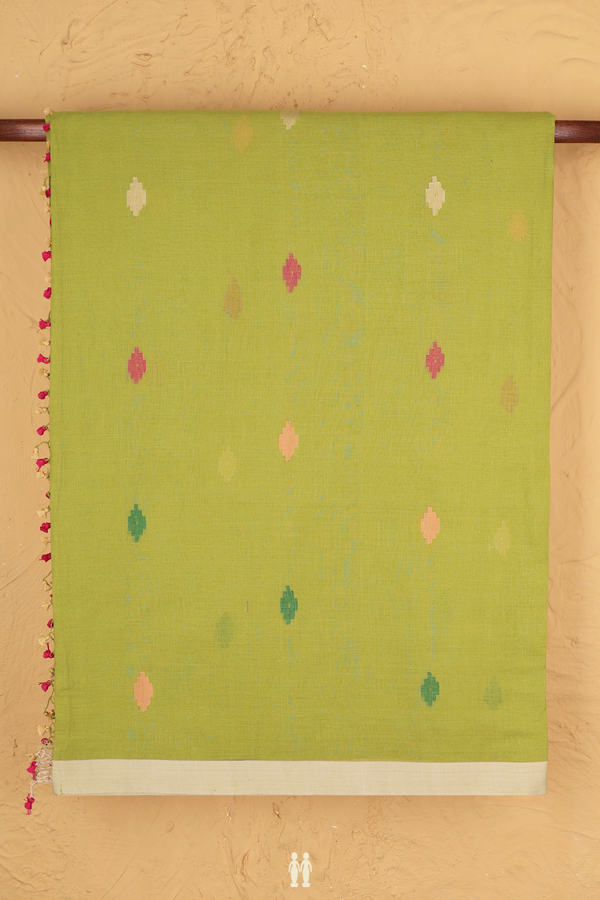 Bengal Cotton Saree In Pear Green With Threadwork Buttas