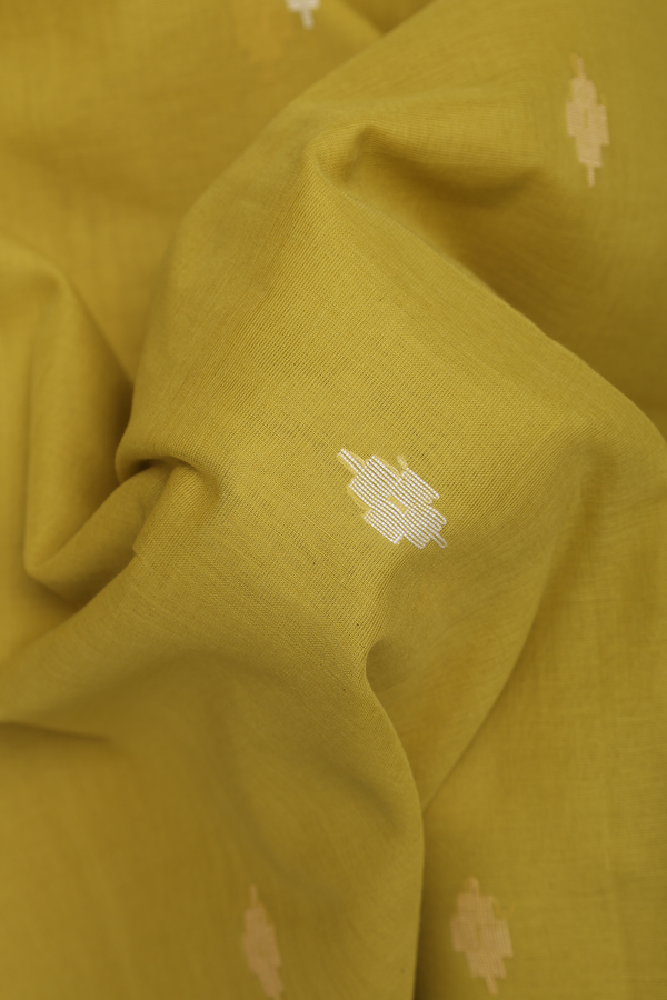 Bengal Cotton Saree In Pear Green With Threadwork Buttas