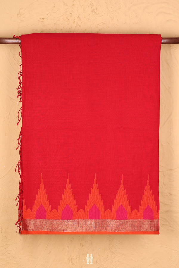 Bengal Cotton Saree In Red With Half And Half Design