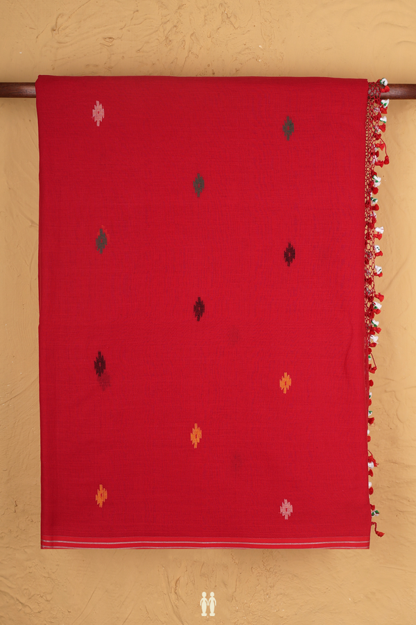 Bengal Cotton Saree In Red With Threadwork Buttas
