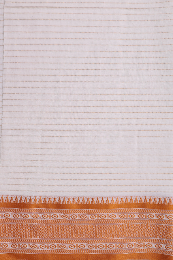 Bengal Cotton Saree In White With Stripes Design