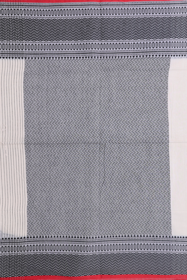 Bengal Cotton Saree In White With Threadwork Border