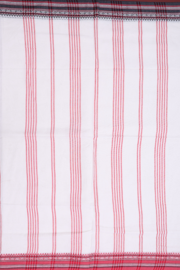 Bengal Cotton Saree In White With Threadwork Border