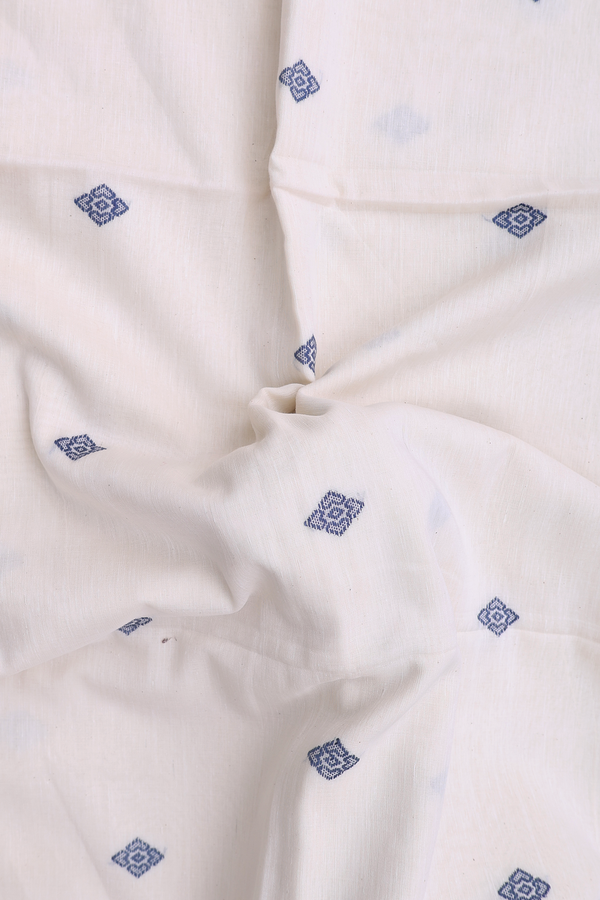 Bengal Cotton Saree In White With Threadwork Buttas