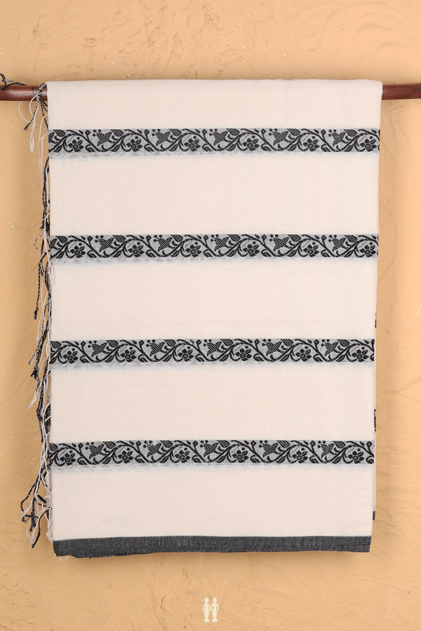 Bengal Cotton Saree In White With Threadwork Design