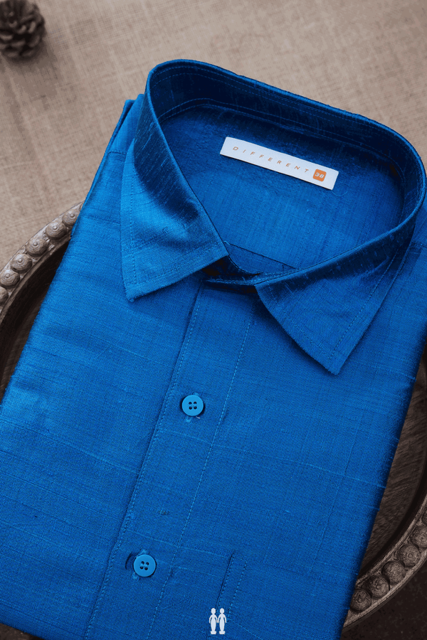 Assorted Blue And Red Set Of 2 Size 38 Raw Silk Shirts