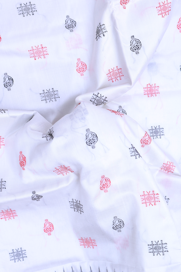Pochampally Silk Saree In White With Threadwork Buttas