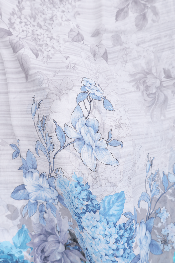 Georgette Saree In Light Grey With Floral Printed Design