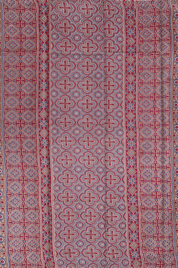 Printed Silk Saree In Multicolor With Diamond Design