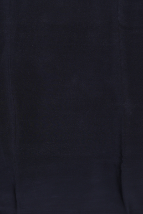 Crepe Saree In Black With Allover Design