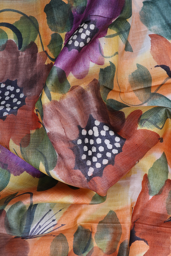 Tussar Silk Saree In Multicolor With Floral Design