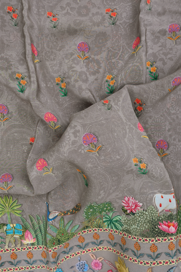 Crepe Saree In Grey With Floral Buttas