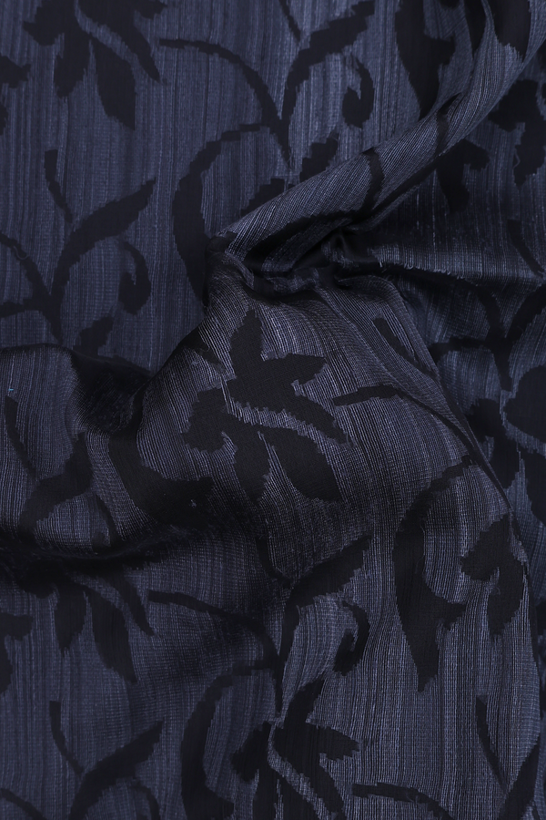 Bailu Silk Saree In Charcoal Grey With Leaf Design